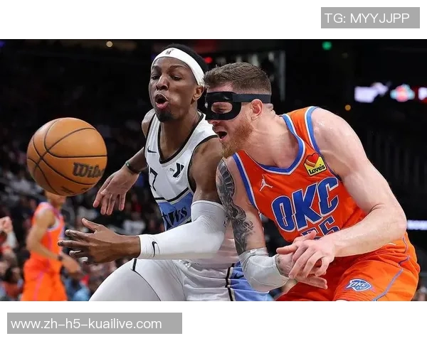 凯尔特人迎战雷霆全力争胜展现球队实力与战术魅力